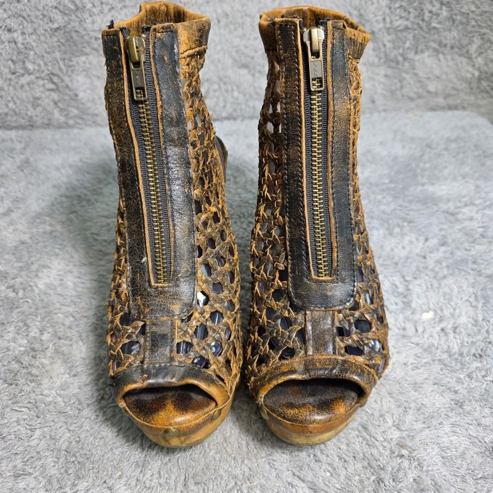 Sbicca Artisan Woven Leather Wood Platform Booties Brown Distressed Sandals 7